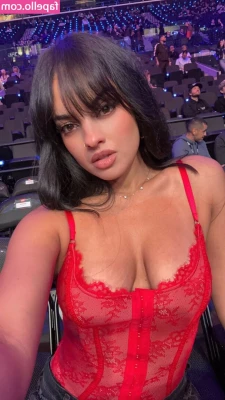 Nina Drama [ nina-drama-11 ] - Send me a dick pic, I want it 🥺