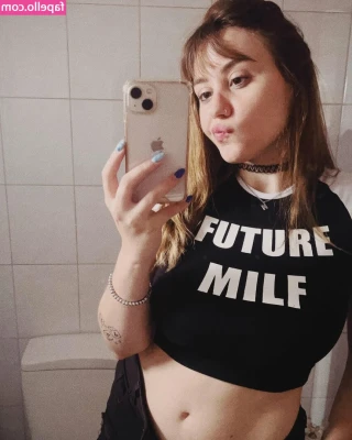 Mari Carreras [ mari-carreras ] - I want your spunk