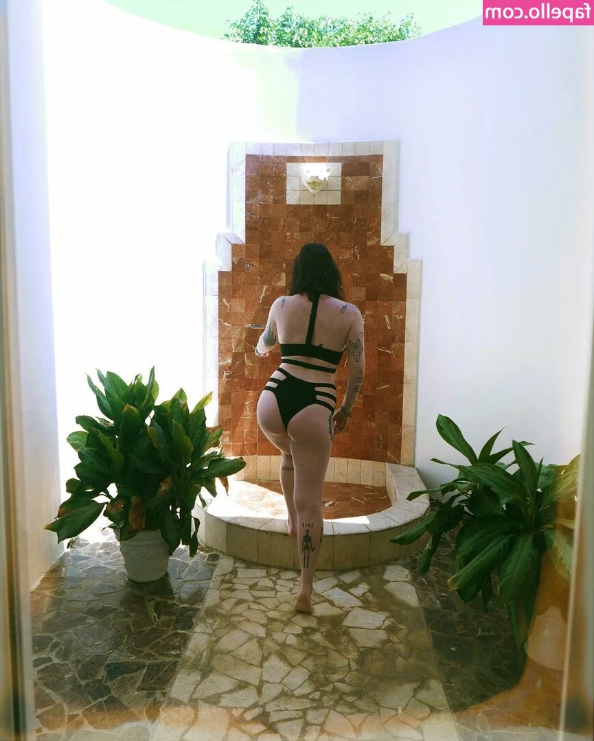 Ready To Glare [ ready-to-glare ] - Do you like my birthday suit? 😍🎂