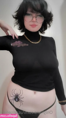 usagiisenshi - hey btw I got a Fansly!!! Just waiting for the verification to go
