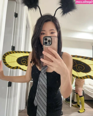 beccatilts - Do you listen to ASMR? What’s your favorite tingles!?