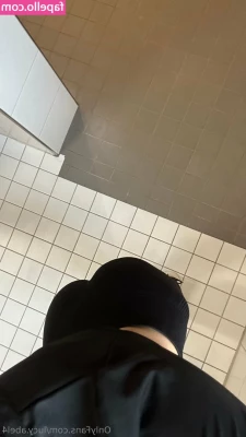 lucy.abel4 [ lucy-abel4 ] - Twerk Tuesday