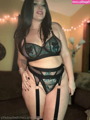 bellasbelly - Hip bones 🦴 skinny mini