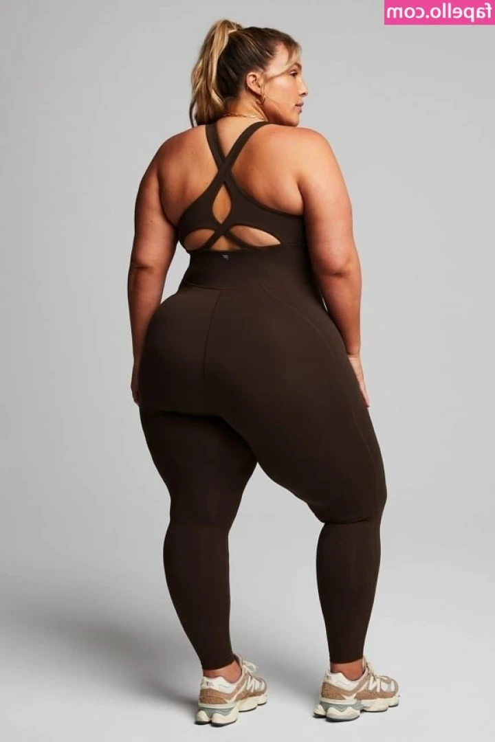 Stephanie Viada [ stephanie-viada ] - “You’re ripped at every edge but you’re a masterpiece”