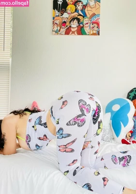 la.elfo [ la-elfo ] - Happy Milf Monday!! 🔥