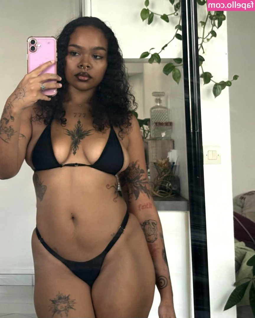 hyperf33ls - Things are looking up and I'm looking amazing 🤩