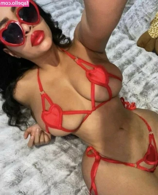 Roxsana Diaz [ roxsana-diaz ] - Suck my nipples 👅💦🤤💖