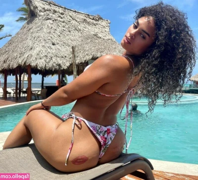 Ravyn Rochelle [ ravyn-rochelle ] - good morning!