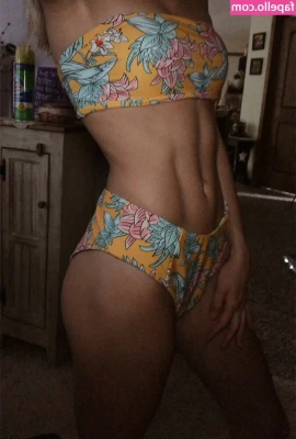 Kyliene Wadel [ kyliene-wadel-1 ] - Wanna cuddle? 😛🐱