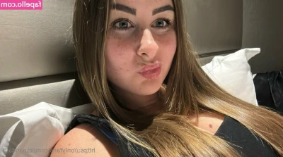 itsnanda [ itsnanda-2 ] - I THINK I SHOULD GO LIVE 🔴🤔 wanna see me finger my pussy and