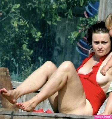 Helena Bonham Carter [ helena-bonham-carter ] - shooting new sets :3