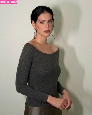 Eva Victor [ eva-victor ] - do u like it when i strip for u? 🥺