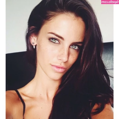 Jessica Lowndes [ jessica-lowndes ] - Oeps sorry heb de zetel een beetje nat gemaakt   mijn pussy had