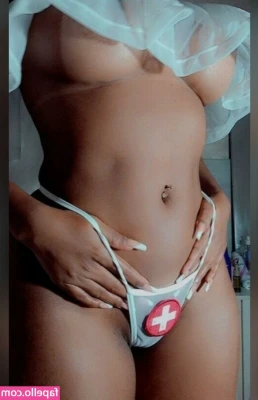 negabarbie [ negabarbie-1 ] - Time for my topless stretch routine 🤤