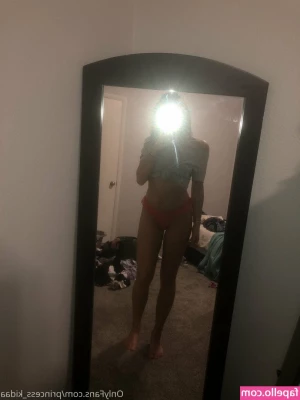 Gigikida - 🚨NEW HEAT🚨 this lil bubble bubble slut @alanarose8 got a