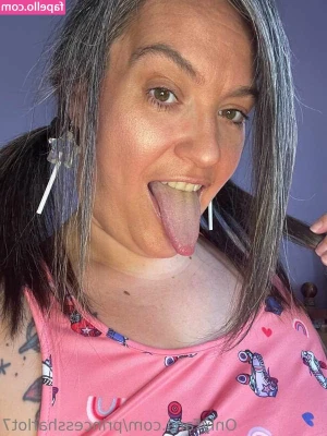 princessharlot7 - Maybe one day I’ll model for playboy 😜