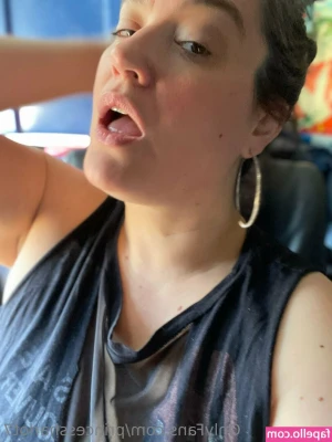 princessharlot7 - Love these outdoor titties?