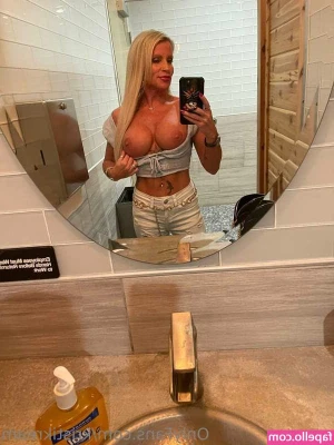 Kristi Kream ???? Vip ⭐️ Top 1% [ kristi-kream-vip-top-1 ] - Livestream info for tonight! 8:30 pm EST, 3/29/23  1. I think I'm