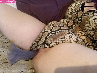 Hazey Bliss [ hazey-bliss ] - Where the fuck have I been? 🫢 @sweetesthangsfeet arrived late