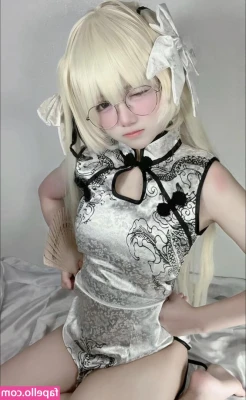 Fugiki Eiji [ fugiki-eiji ] - Thinking about your cock between these tits...🤭😋💦