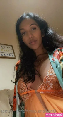 Postnutclaire - I've found panties that exactly match my skin tone 🥵