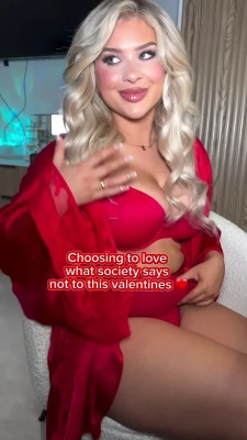 Liberty Poole [ liberty-poole ] - My birthday falls on Valentine s Day  You can send me tips  gifts  or