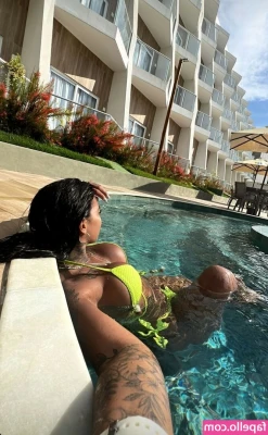 Aryadne Abranches [ aryadne-abranches ] - Lots of cum filled pics and vids to come xo