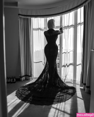 Hannah Waddingham [ hannah-waddingham ] - When I'm filming ill often take breaks to look at some porn/dirty