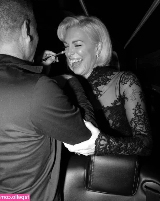 Hannah Waddingham [ hannah-waddingham ] - Una cogidita