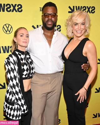 Hannah Waddingham [ hannah-waddingham ] - I’m so fucking happy right now. I can’t wait to take naked photos