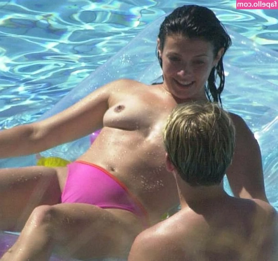 Kym Marsh [ kym-marsh ] - Und blau weiß ist eine gute Kombi  oder