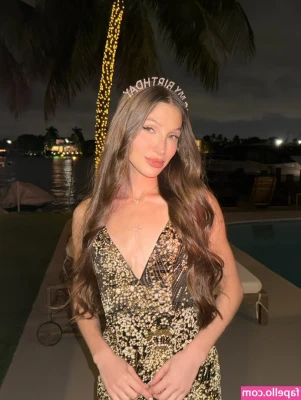 Yamisafdie Yami Safdie [ yamisafdie-yami-safdie ] - I'm ready to spice up your night! 🔥