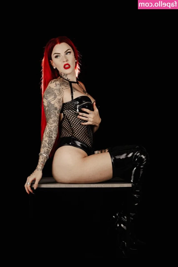 marjuevebettiina - Quarantine photoshoot: "See through Goodness" I'll be posting some