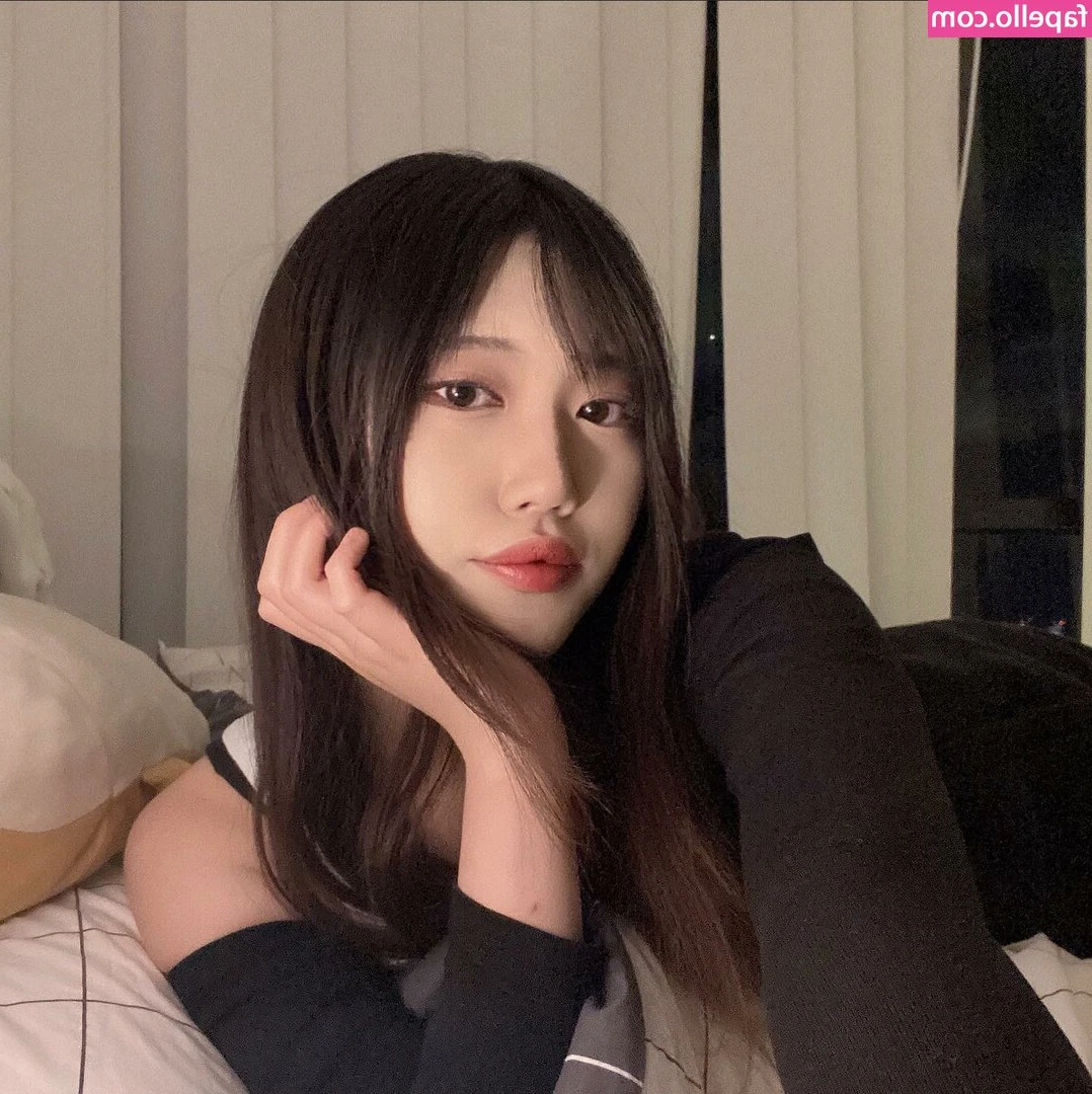 arikills - Hey babes, have you been checking your dm's from me? Make sure you