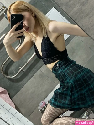 freakfarm - Very very horny 😈💦