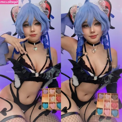 Vanzzcoser - Black Friday sale 😛 all genital and body ratings are discounted