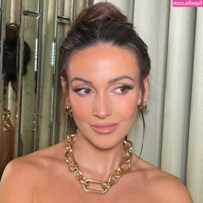 Michelle Keegan [ michelle-keegan ] - guess i ll do it myself since you re not here