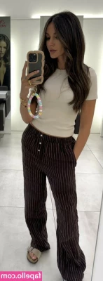 Michelle Keegan [ michelle-keegan ] - My big ass is perfect to sit on your face - Facesitting fetish