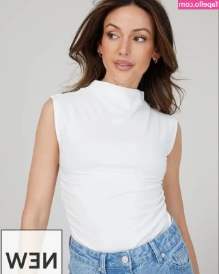 Michelle Keegan [ michelle-keegan ] - Getting your day started right
