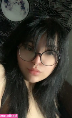 ghoulettie - femboy hooters fit is back 😈 and RENT IS DUE!!! i have so many