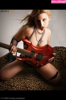 Ira Kero [ ira-kero ] - Who wants this to be them next? Let me know in my messages babe
