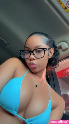 sahara.jadeee [ sahara-jadeee ] - No handbra next time 🤣
