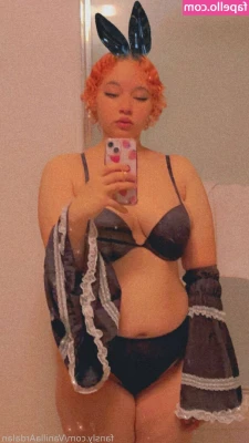VanillaArdalan - Hey naughty boys💖  Did you jerk off for Mamma yet? DM me your