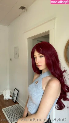 books_withaeri [ books-withaeri ] - Just a little Red Dress Holiday Luv! ❤️♦️🌹💋