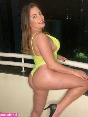 rcalcillieri - Just some pics while I was attempting to do my makeup in the middle