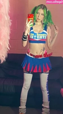 gremlynne - Ready to slow-mo run down a beach  amp  give you mouth-to-mouth