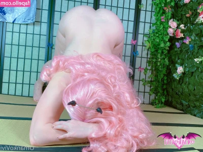 omankovivi - 👅Trailer for new NEON GIRLS video 37 min video with @purple_bitch