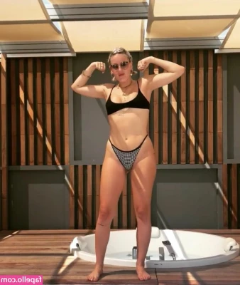 Annemarie - I love it when I 𝐜𝐚𝐭𝐜𝐡 you