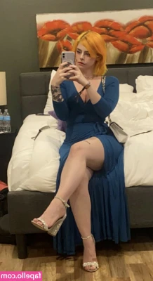 Catssnap - Let's go somewhere private so I can show you something special... 😏