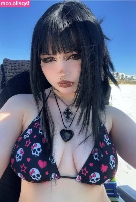Terann Hilow [ terann-hilow ] - Seducing you for a bit 😝❤️